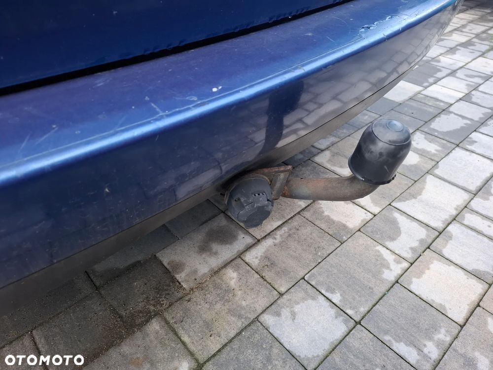 Volkswagen Passat 1.9 TDI Highline - 7