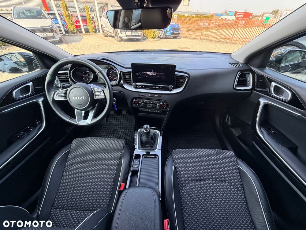 Kia Ceed 1.5 T-GDI L - 16
