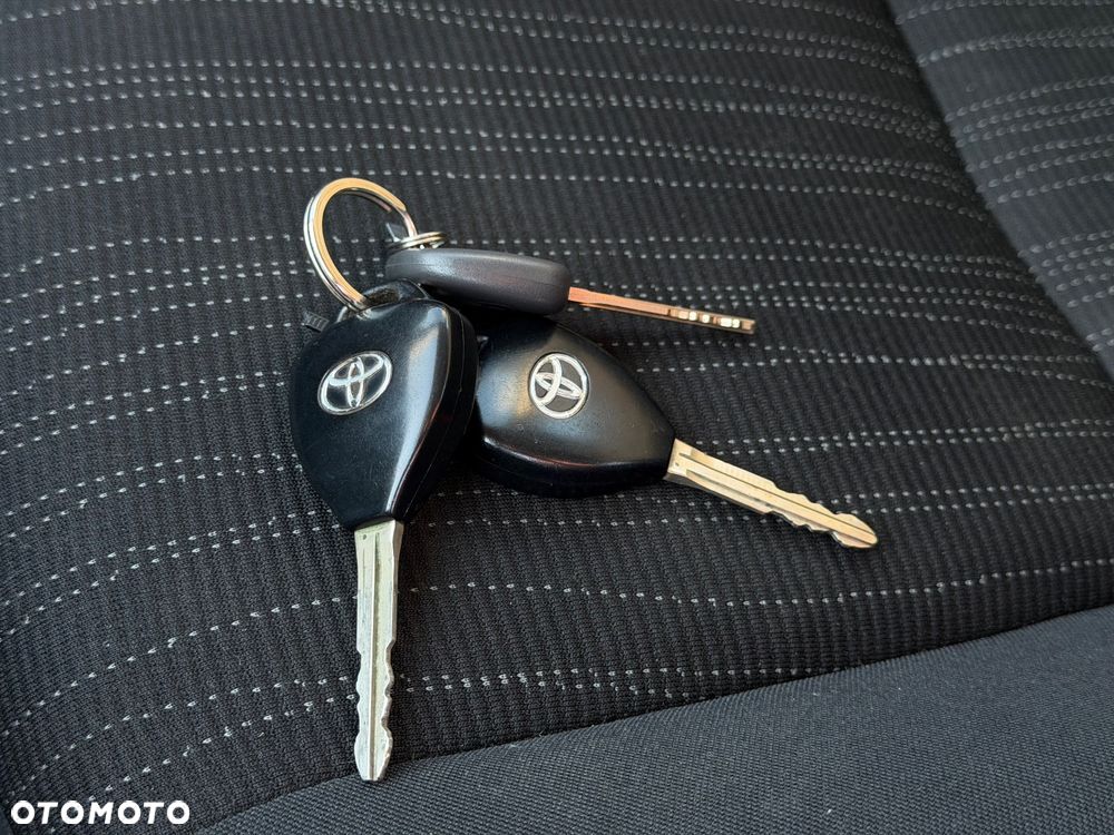 Toyota Corolla 1.6 VVT-i Luna MM - 26
