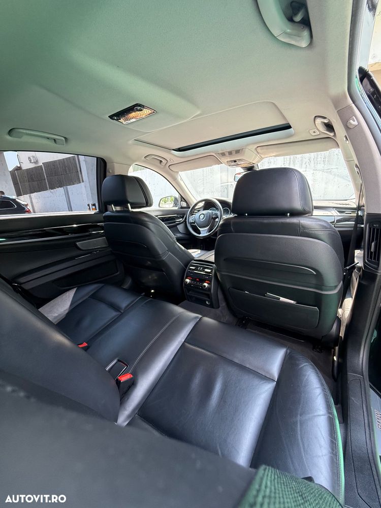 BMW Seria 7 750d xDrive - 12