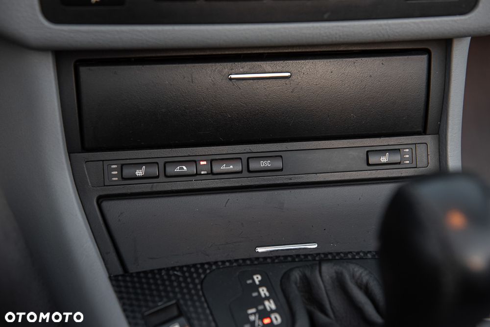 BMW Seria 3 330 Ci - 21