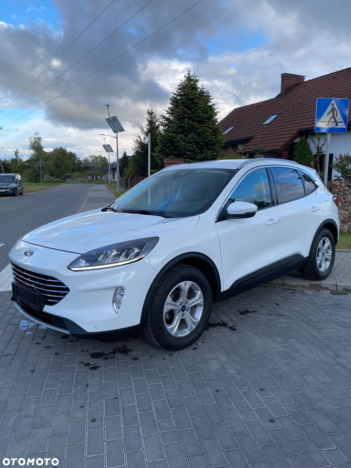 Ford Kuga 1.5 EcoBlue FWD Titanium - 9