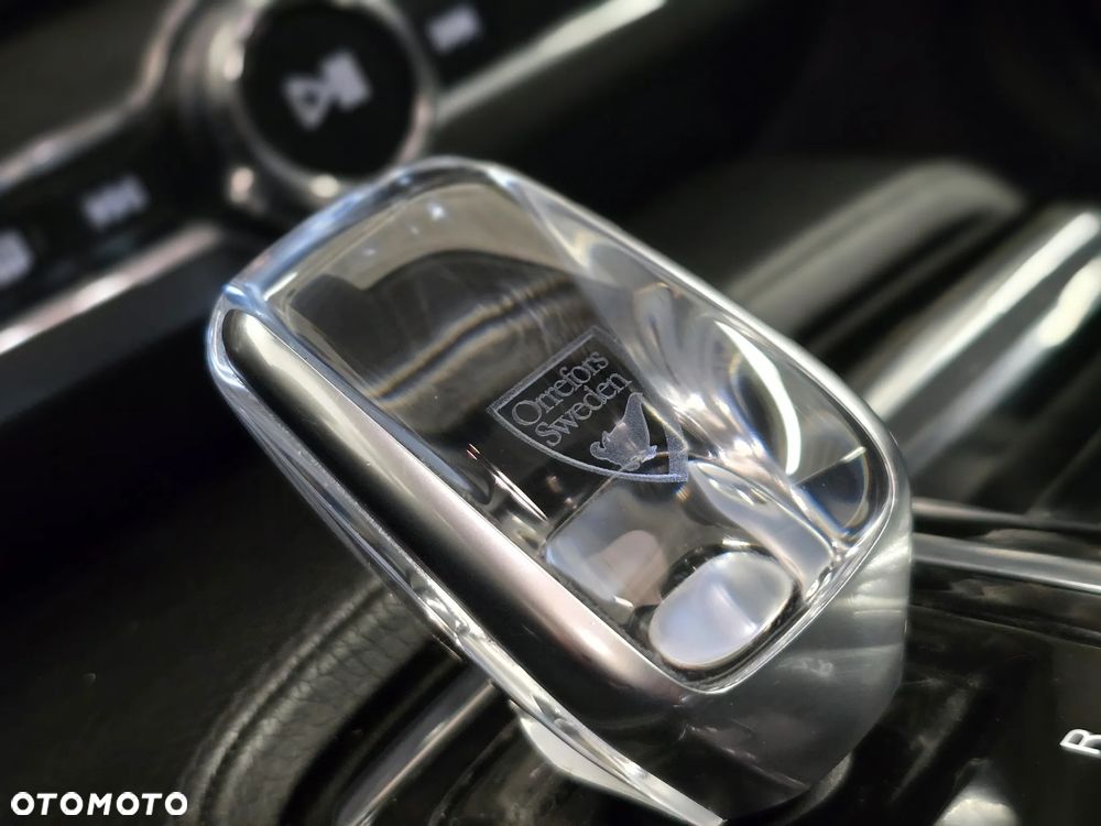 Volvo V90 T6 AWD Plug-In Hybrid Inscription Expression - 4