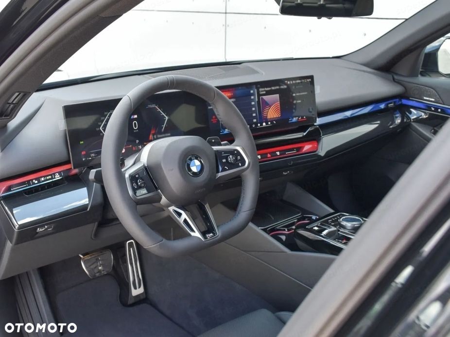 BMW Seria 5 520d mHEV M Sport - 13