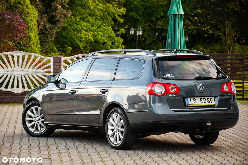 Volkswagen Passat 2.0 TDI Comfortline - 18