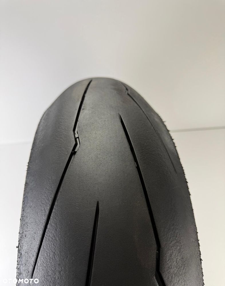 Pirelli Diablo Supercorsa SP 180/55 ZR17 73W - 12