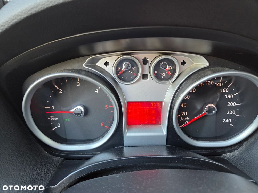 Ford C-MAX - 11