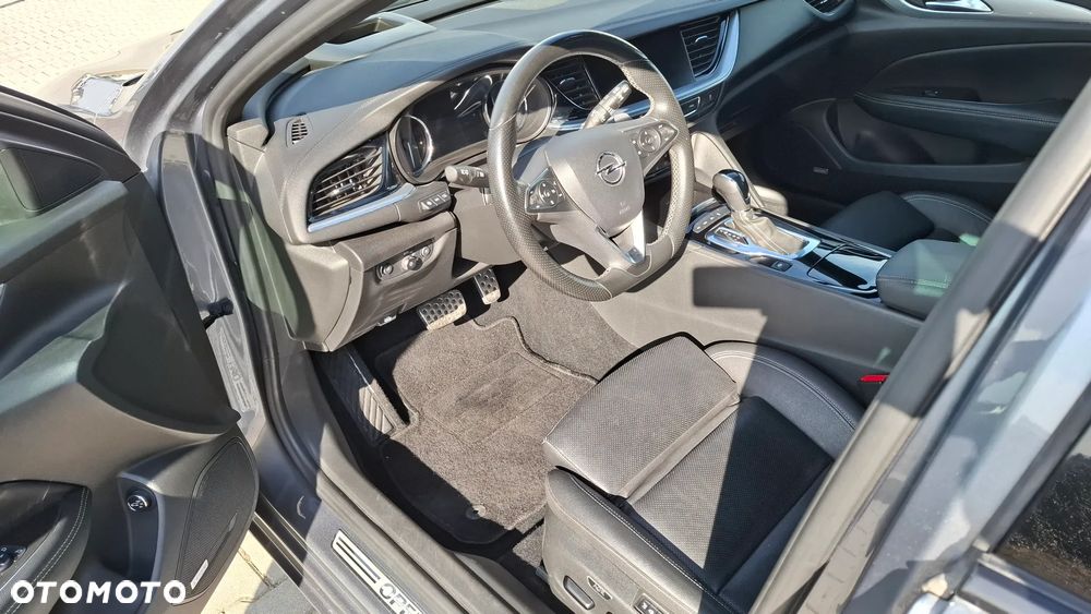 Opel Insignia 2.0 T Ultimate S&S - 10