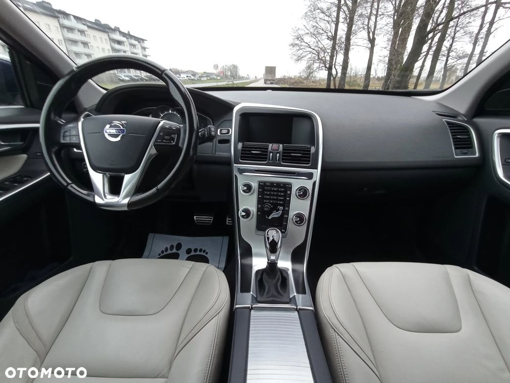 Volvo XC 60 D3 Geartronic Ocean Race - 24