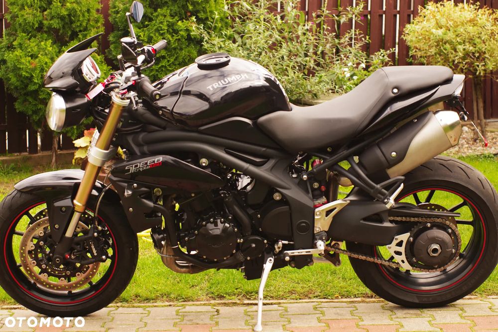 Triumph Speed Triple - 27