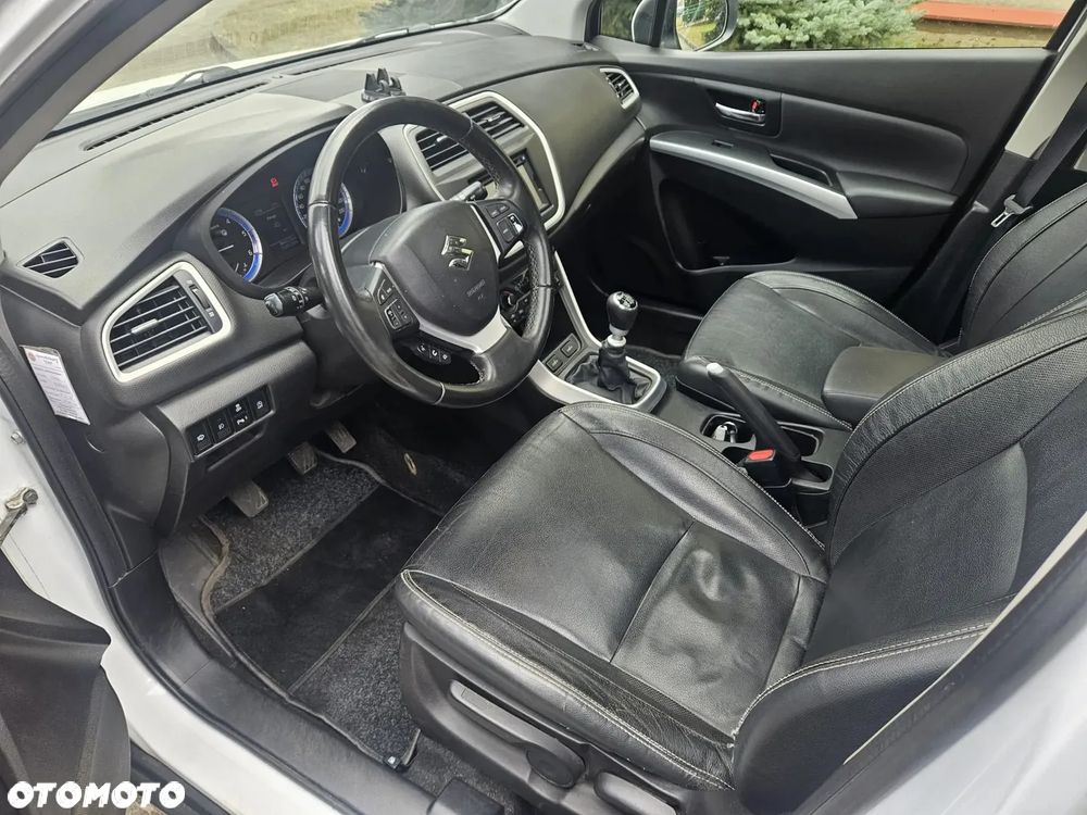 Suzuki SX4 S-Cross 1.6 DDiS 4x2 limited+ - 12