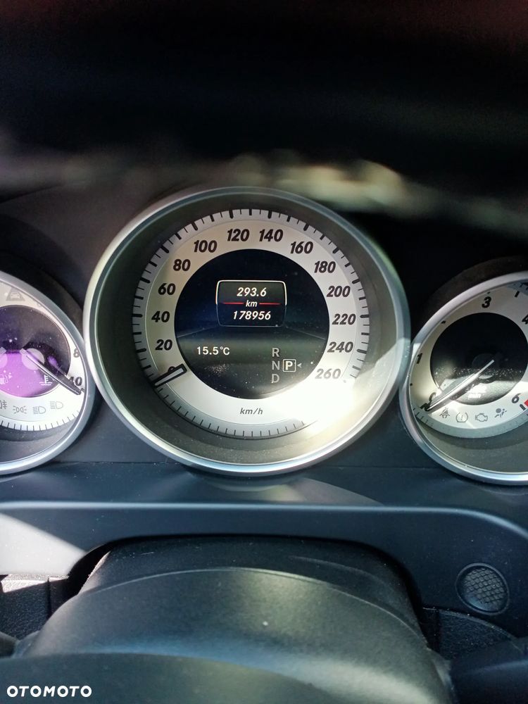 Mercedes-Benz Klasa E 220 BlueTEC 7G-TRONIC Avantgarde - 11