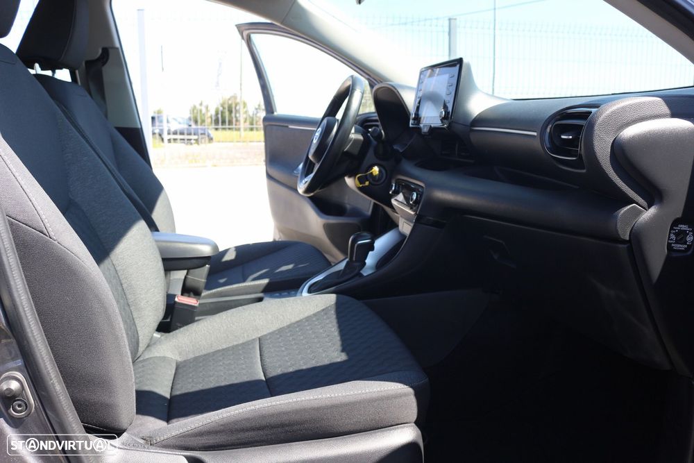 Toyota Yaris 1.5 HDF Comfort - 38