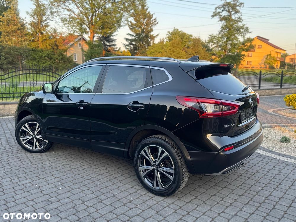Nissan Qashqai - 2