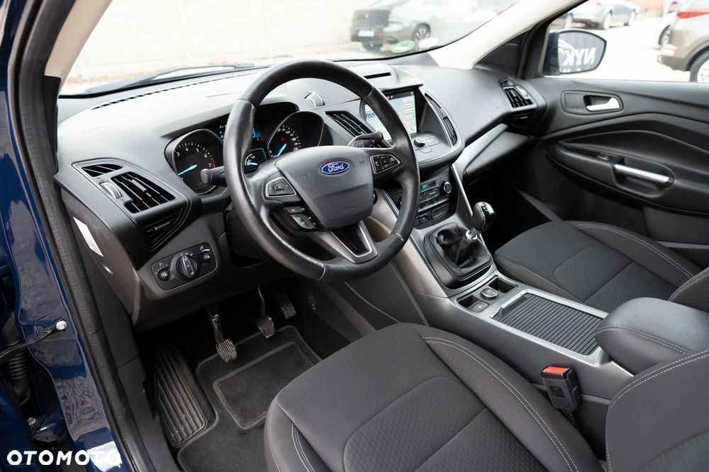 Ford Kuga 1.5 EcoBoost 2x4 Titanium - 7