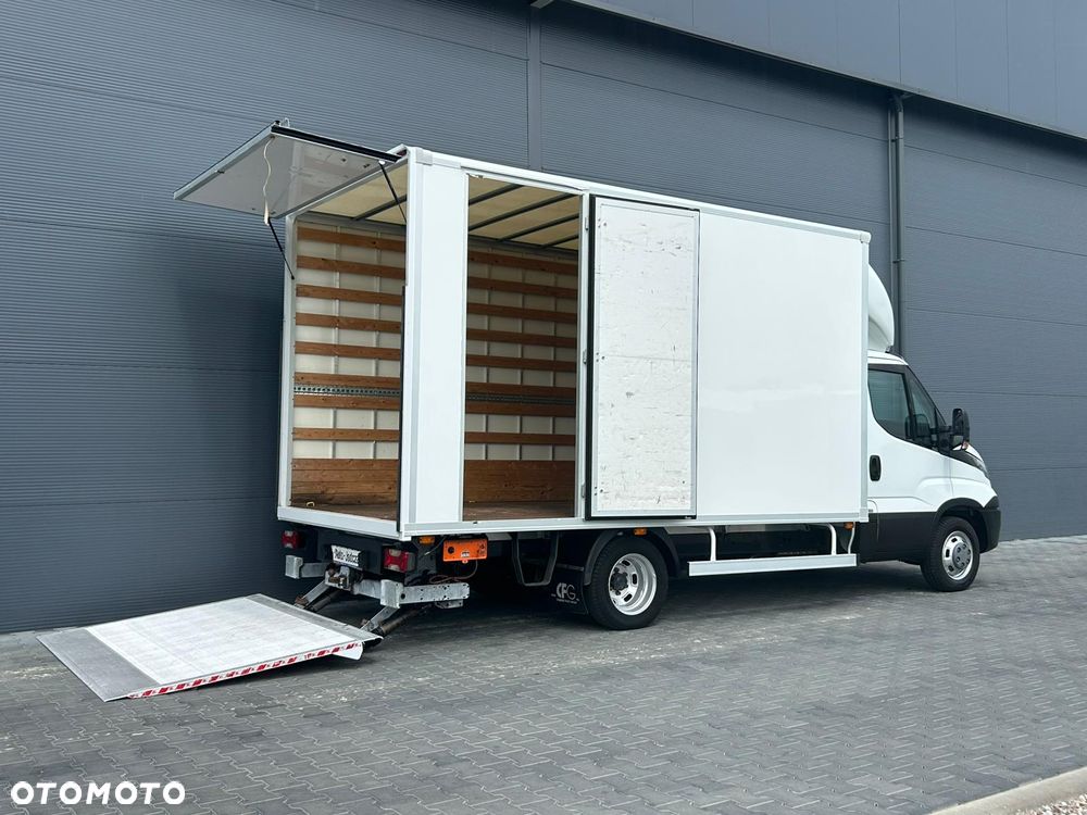 Iveco Daily 35C14 Kontener 8 palet + winda 1000kg + drzwi boczne + hak 3500kg **KLIMA**Serwis**Sprowadzony**2018R** - 9