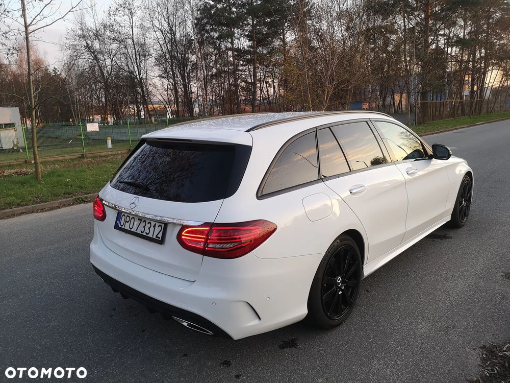 Mercedes-Benz Klasa C 180 9G-TRONIC - 30