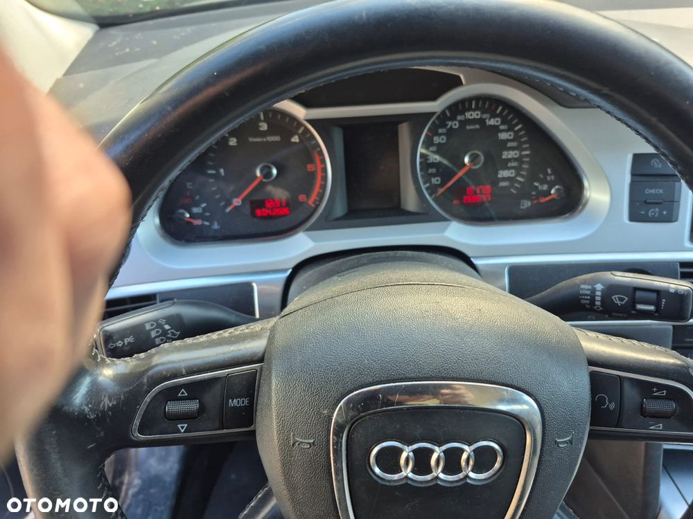 Audi A6 Avant 2.0 TDI Multitronic - 10
