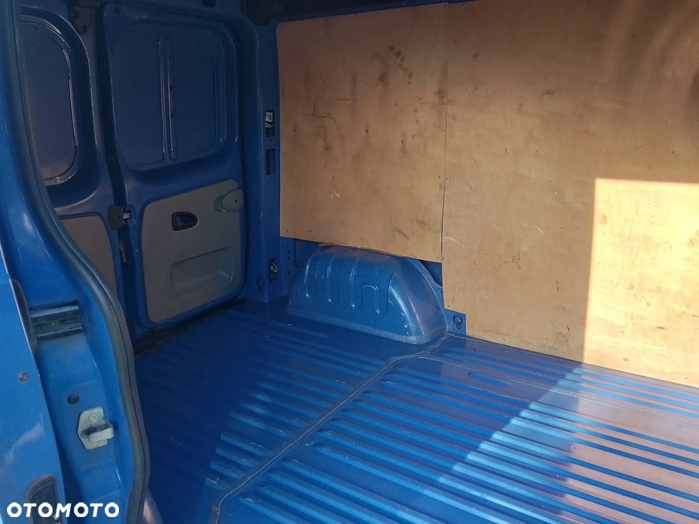 Opel Vivaro - 9