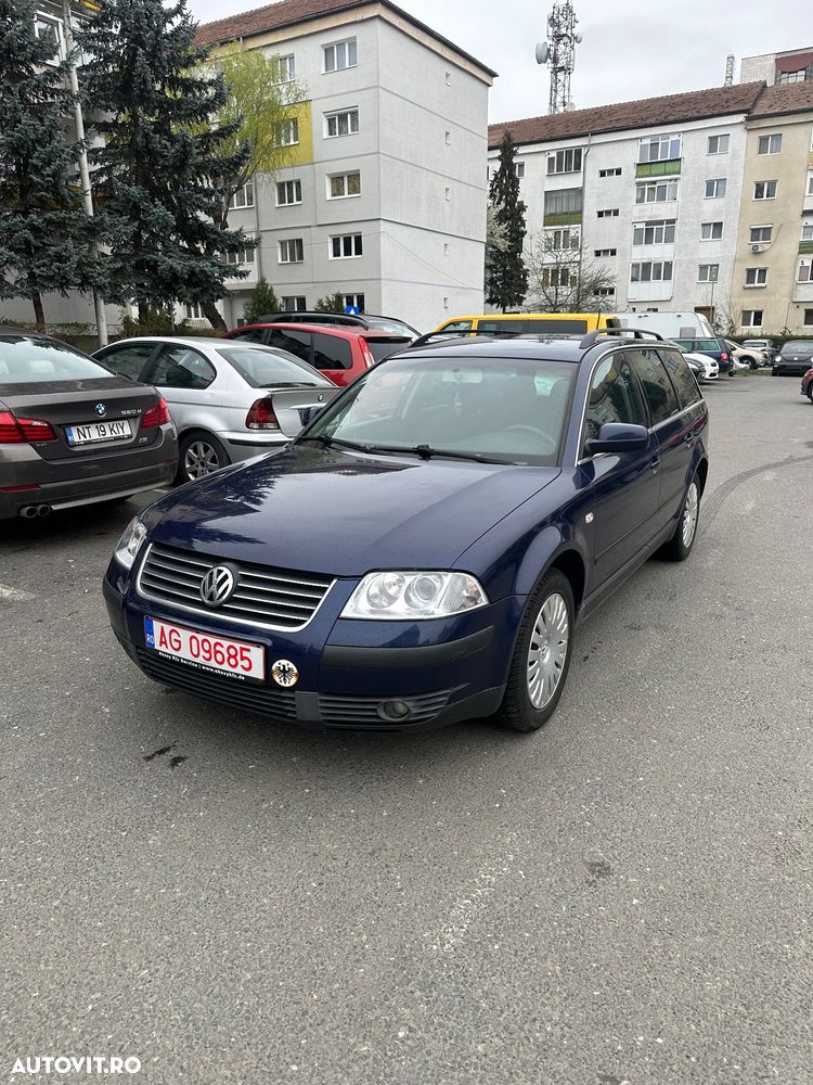 Volkswagen Passat 1.9 TDI Comfortline - 1