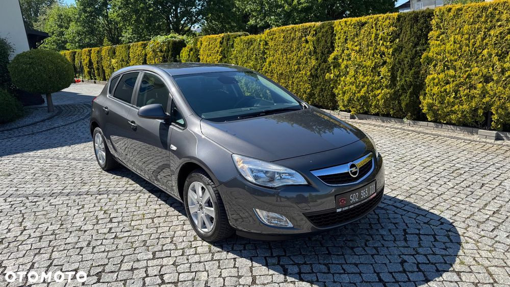 Opel Astra - 9