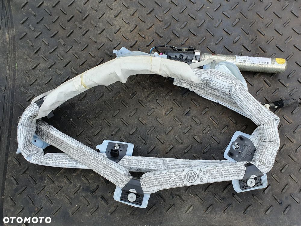 VW PASSAT B6 KOMBI KURTYNA POWIETRZNA AIRBAG PRAWA 3C0880742A - 1