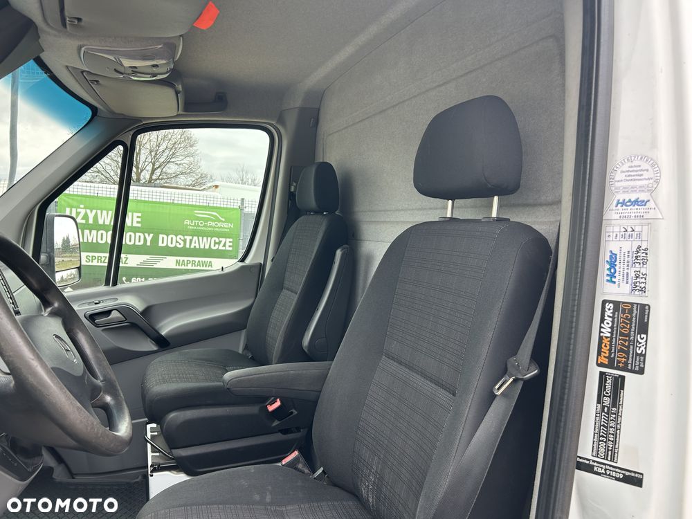 Mercedes-Benz Sprinter 519 V6 3.0 CDI MAXI - 8