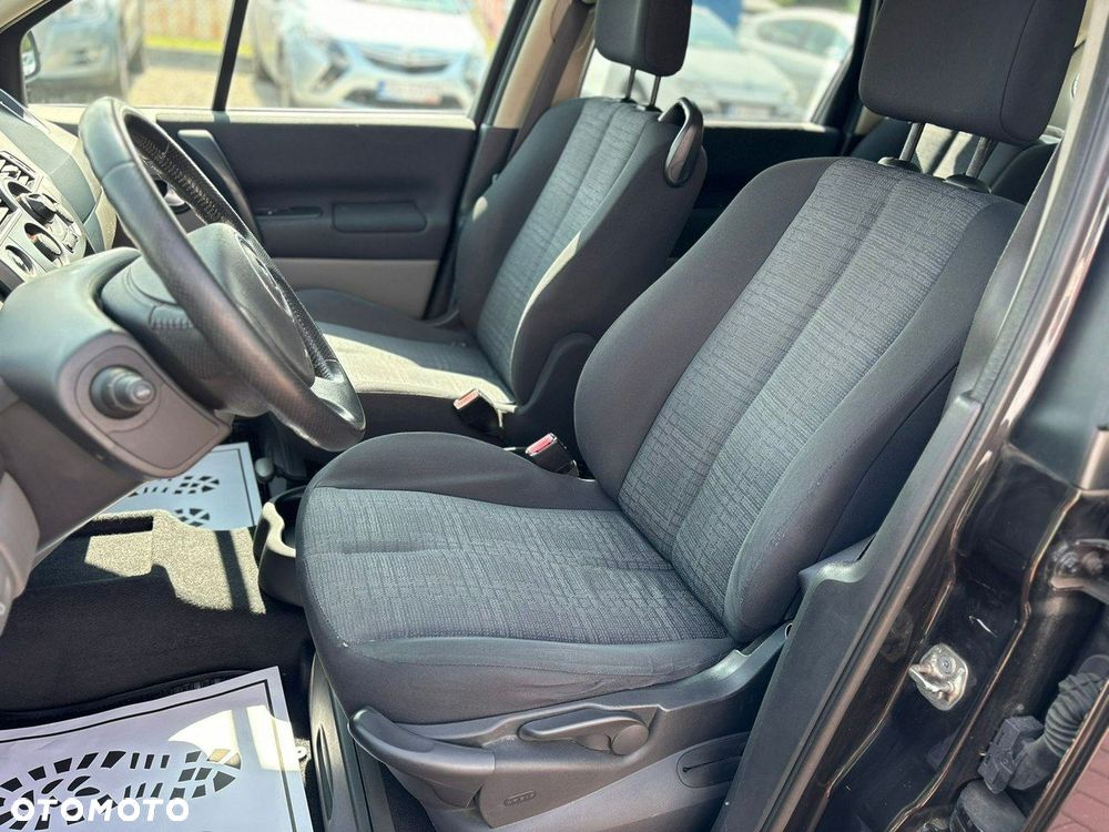 Renault Scenic 2.0 16V Avantage - 12