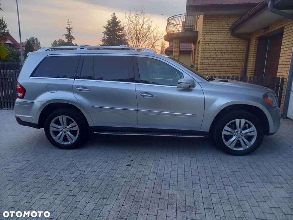 Mercedes-Benz GL 450 4Matic 7G-TRONIC - 13