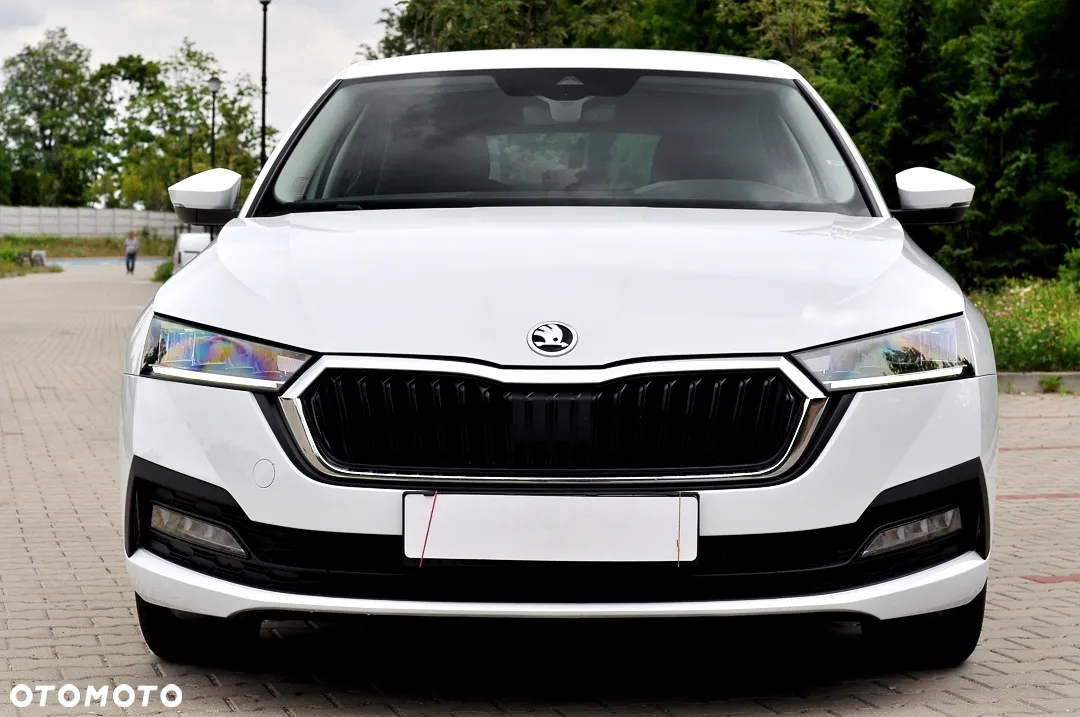 Skoda Octavia 1.5 TSI e-TEC DSG Ambition - 4