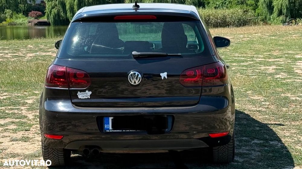 Volkswagen Golf - 9