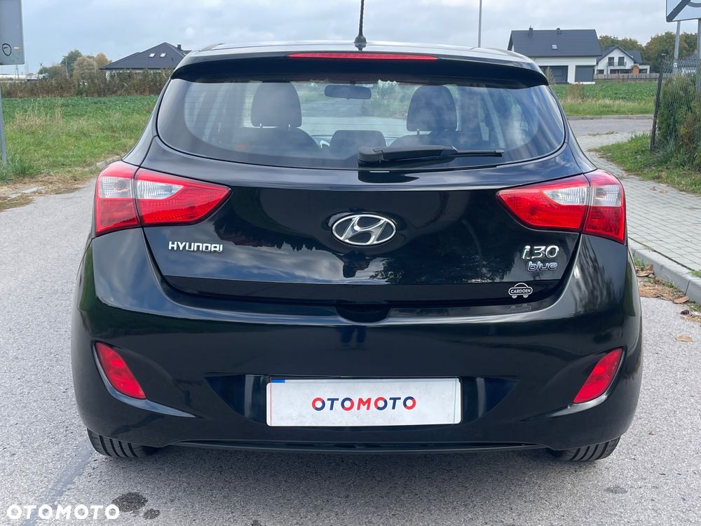 Hyundai i30 blue 1.6 CRDi Style - 26