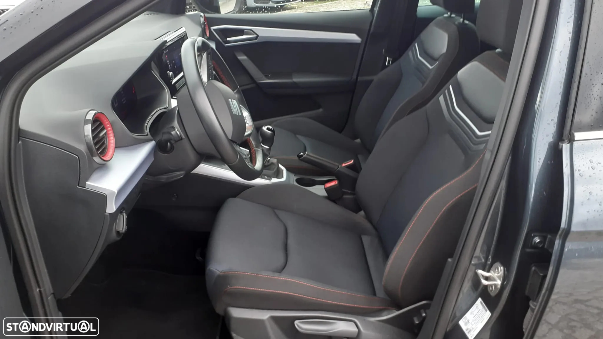 SEAT Arona 1.0 TSI FR - 12