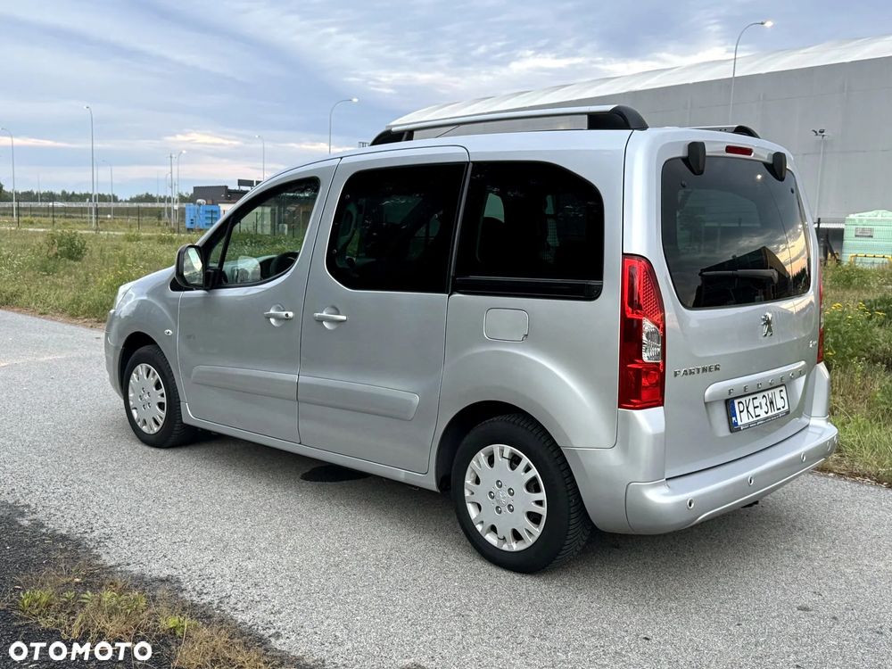 Peugeot Partner 98 VTi Family - 10