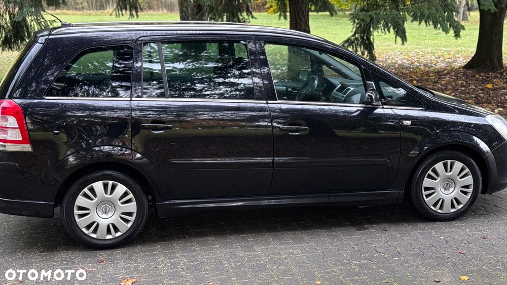 Opel Zafira - 8