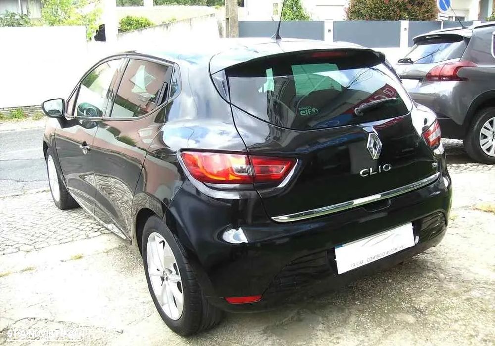 Renault Clio 0.9 TCE Limited - 36