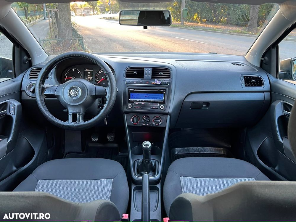 Volkswagen Polo - 7
