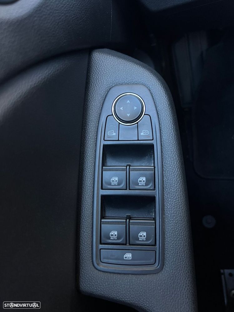 Renault Clio 1.0 TCe Techno - 10