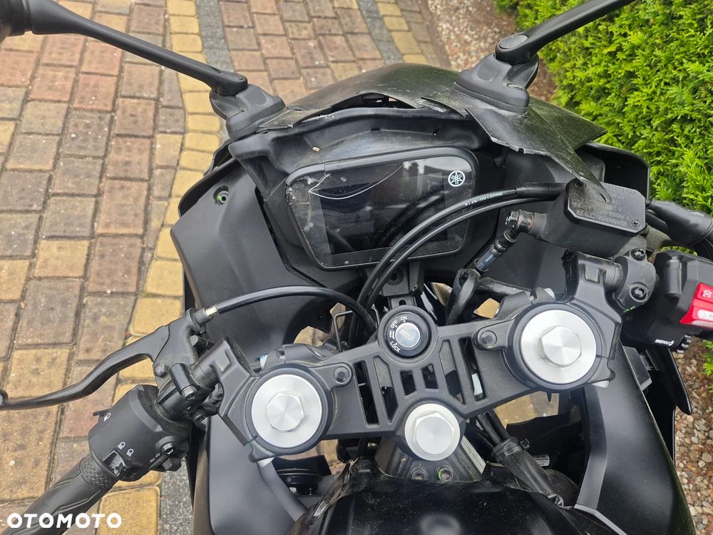 Yamaha YFZ - 6