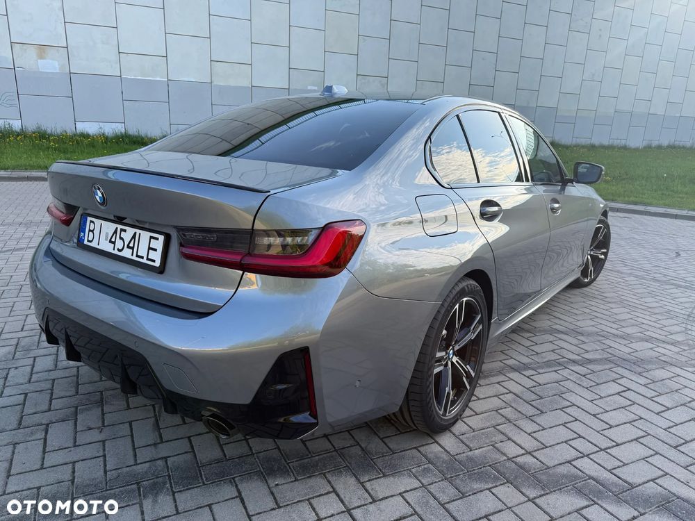 BMW Seria 3 318i - 12