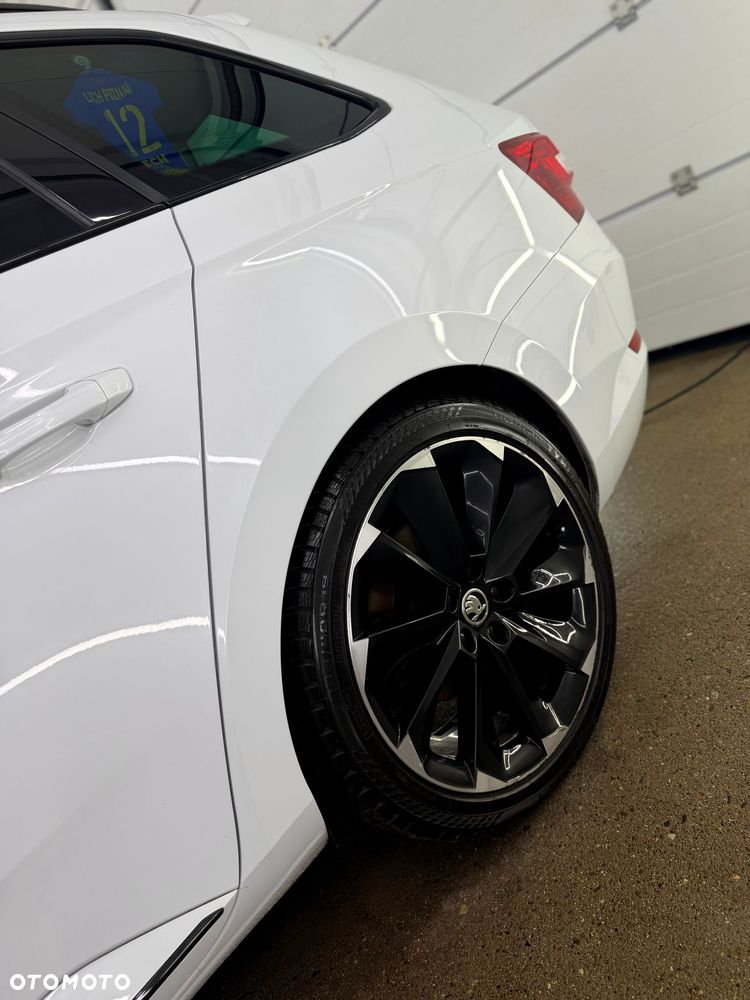 Skoda Superb 2.0 TDI 4x4 Sportline DSG - 14