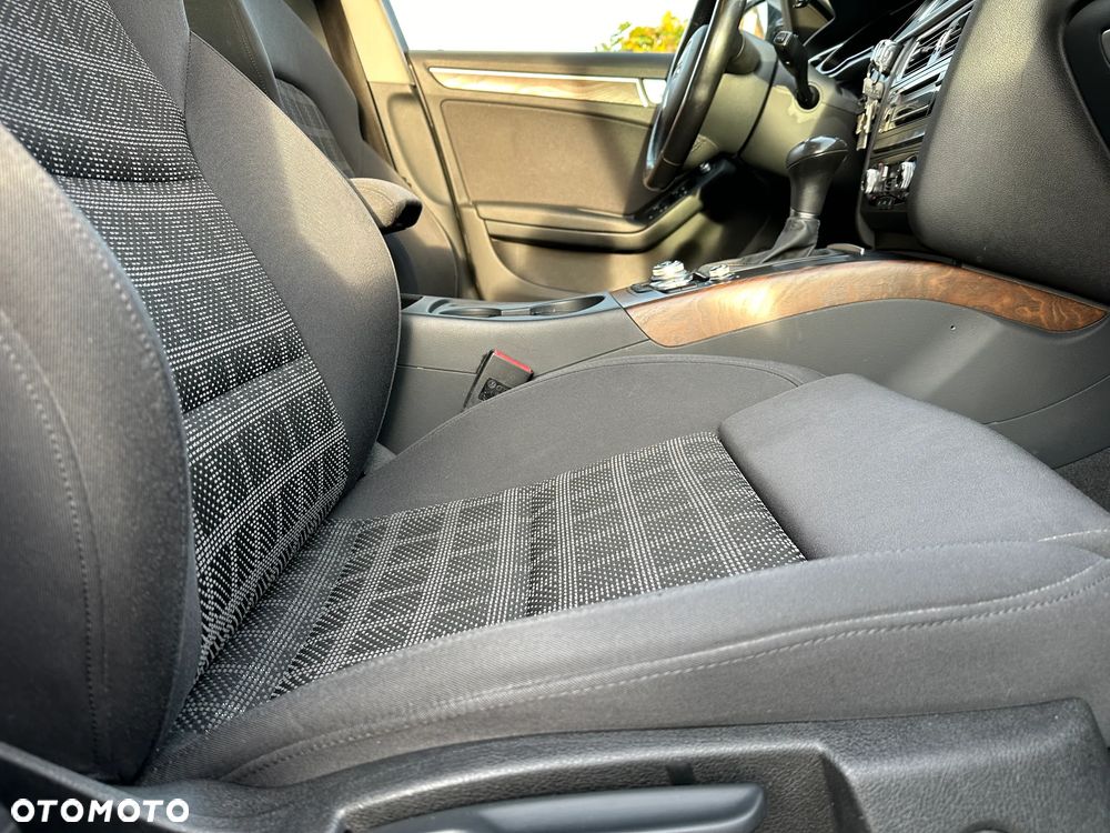 Audi A4 Avant 2.0 TDI Multitronic - 26