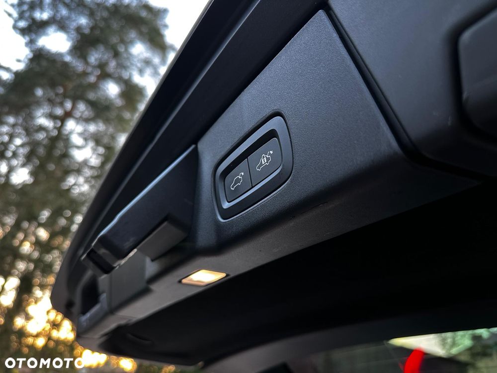 Volvo V90 T5 Geartronic R Design - 38