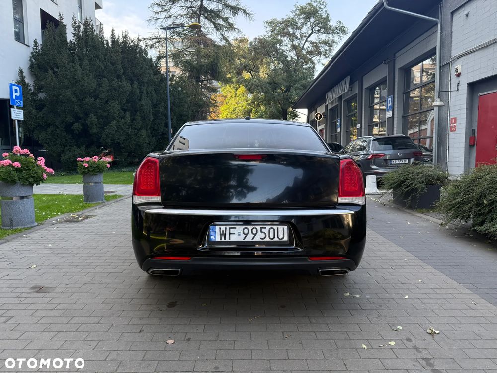 Chrysler 300C - 4