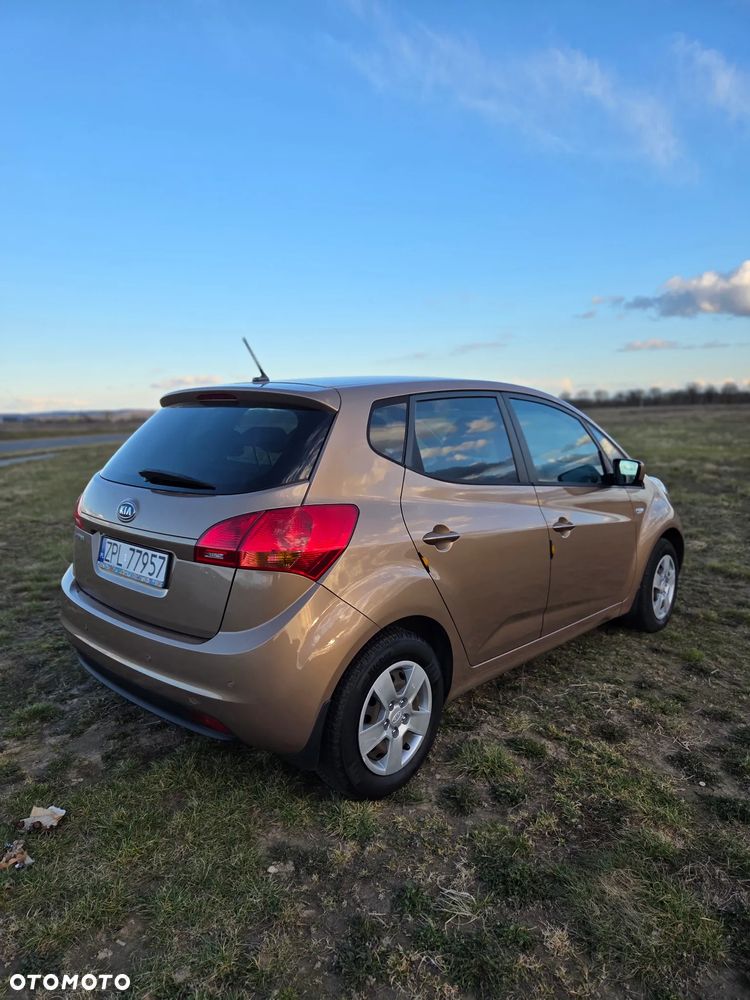 Kia Venga - 2