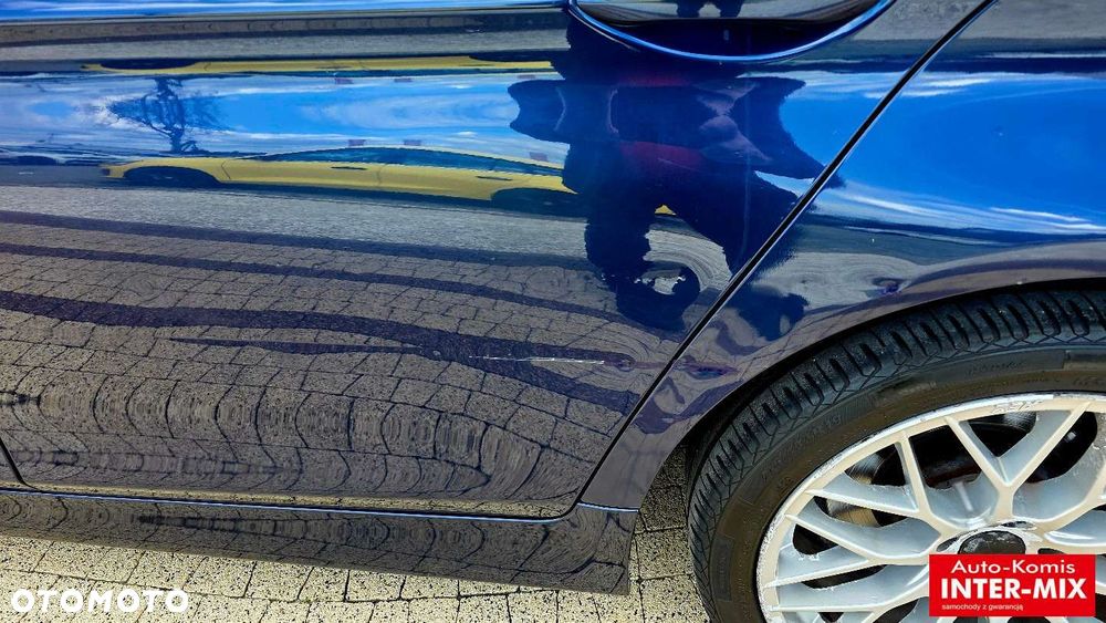 BMW Seria 5 520d - 12