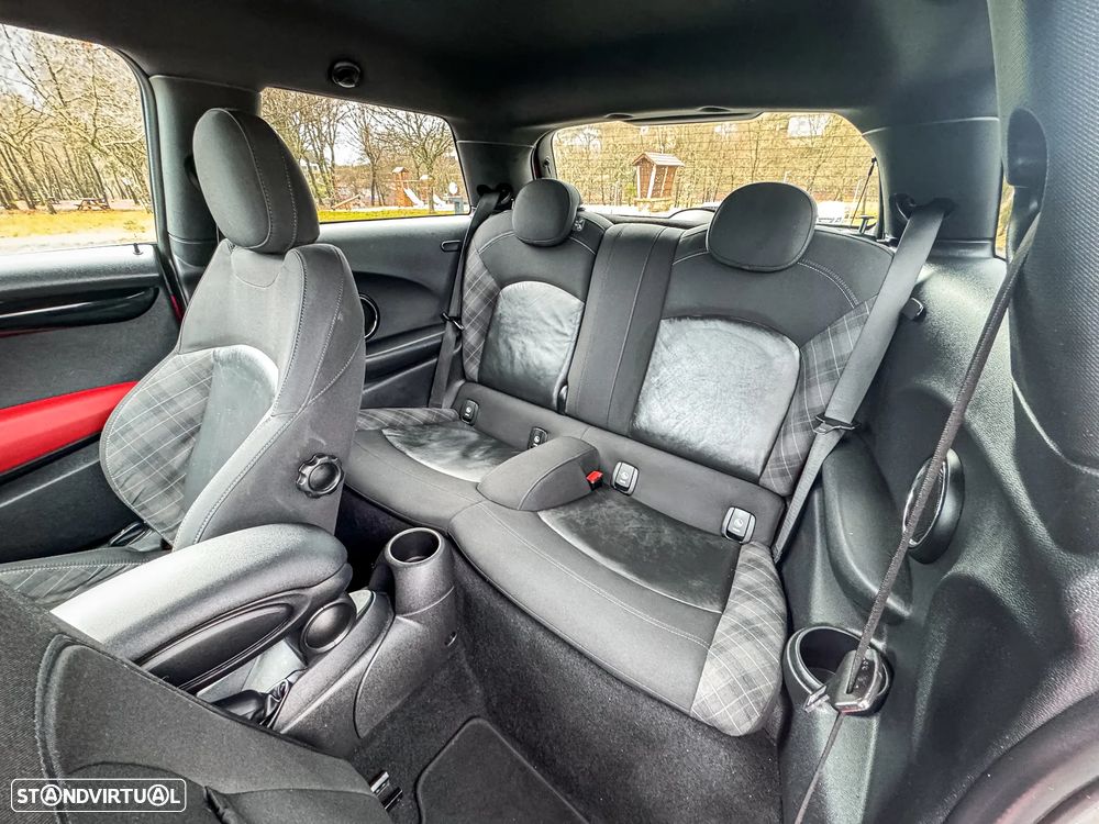 MINI 3 Portas Cooper SD Sport Aut. Seven - 19