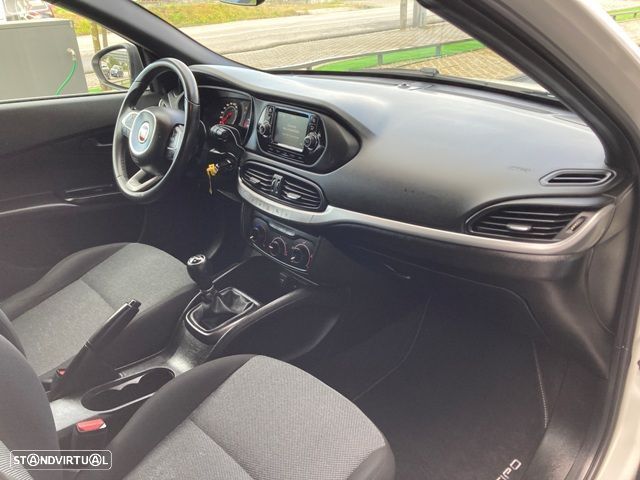 Fiat Tipo 1.3 M-Jet Street — fotografia 29