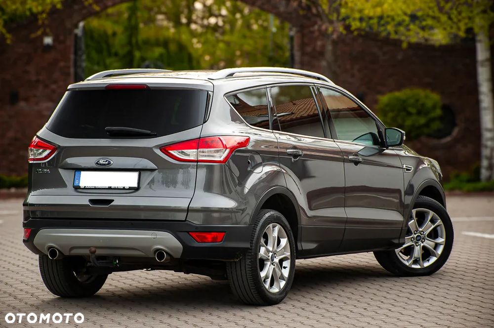 Ford Kuga 2.0 TDCi 4x4 Titanium - 13