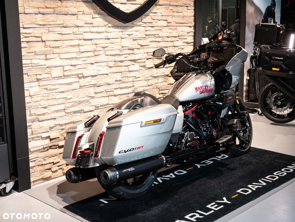 Harley-Davidson Touring Road Glide - 6